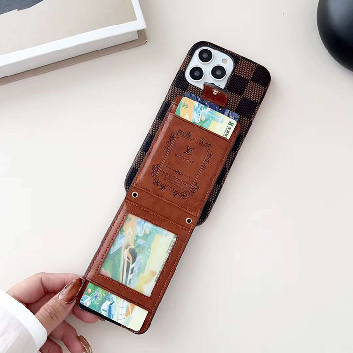 GG風 IPHONE15財布付きケース