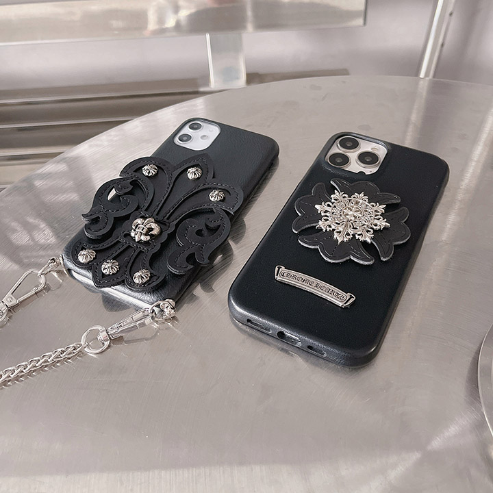 クロームハーツメタルロゴ iphone15ケースレザー