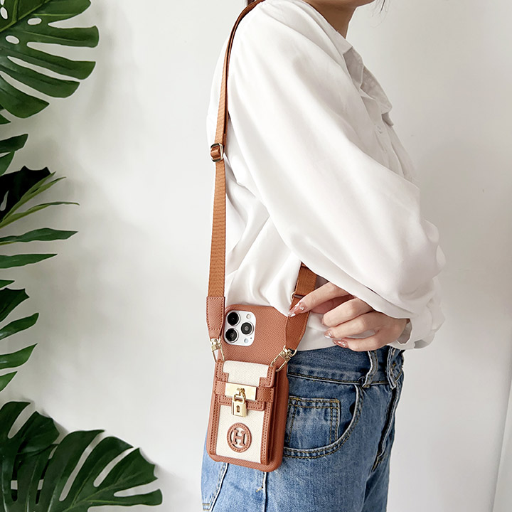 エルメスアイフォーン15スマホケース人気