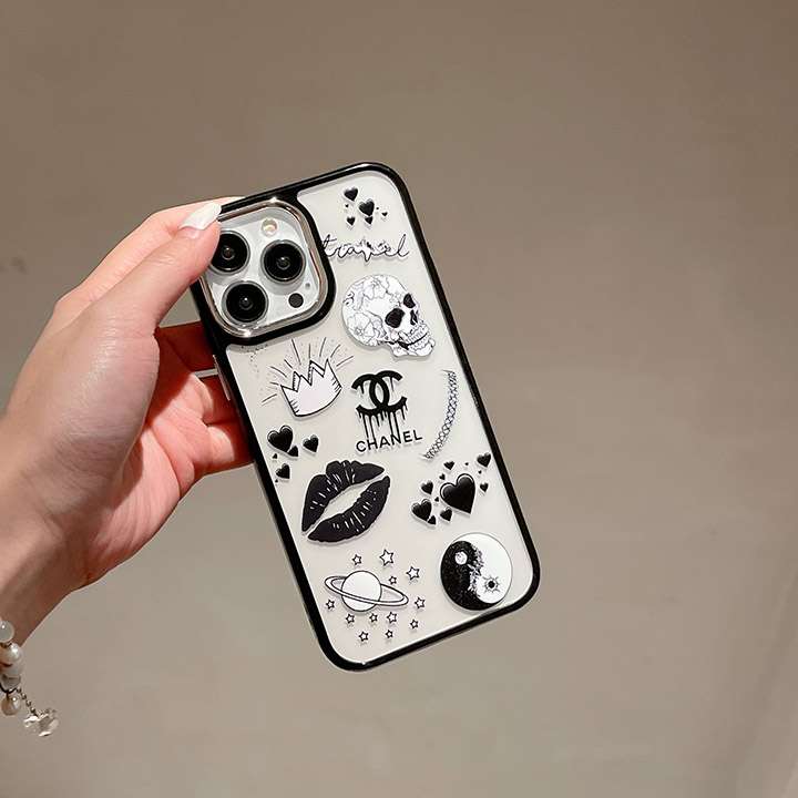 面白い iphone15ケースシャネル