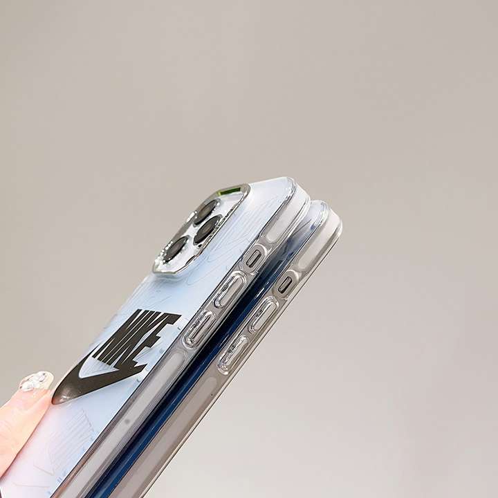 高校生 iphone15カバー nike