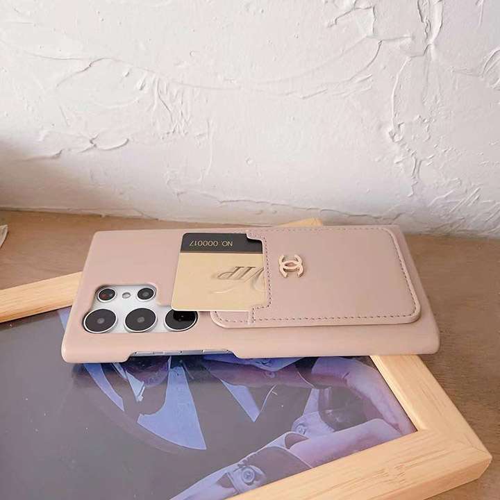 chanel ロゴ iphone15 proカバー